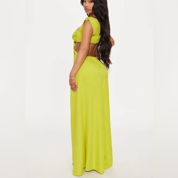 Fashion Nova Demi Cut Out Jumpsuit - Chartreuse - NWT - Picture 3 of 3